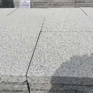 安徽 白麻花岗岩石材推荐 荔枝面地铺石