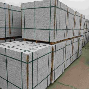 安徽 白麻花岗岩石材荔枝面地铺石（300*600*50）