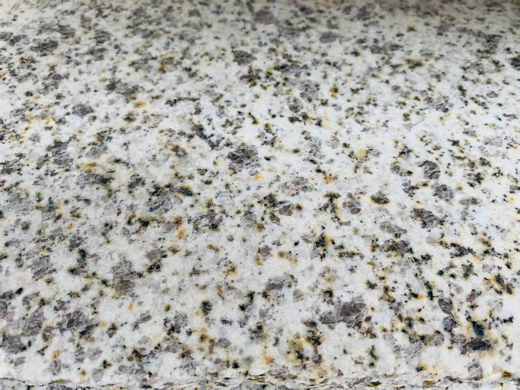 安徽 黄金麻花岗岩石材浅黄光面