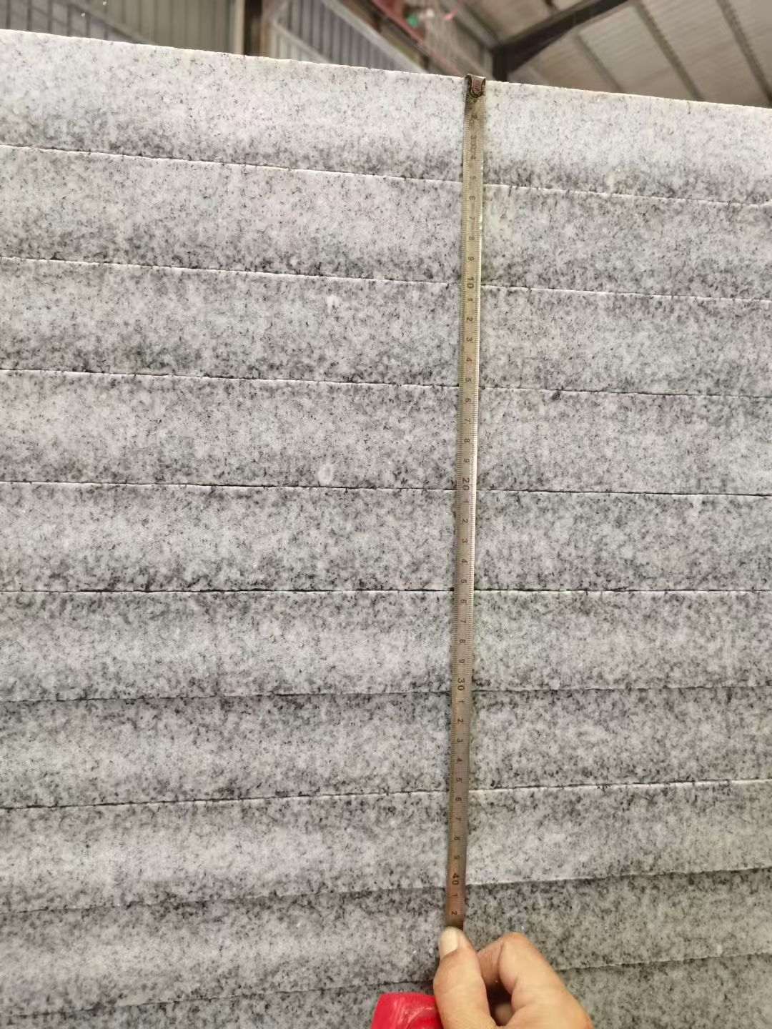 安徽 芝麻白火烧成品厚薄均匀，B料价格接近A料质量