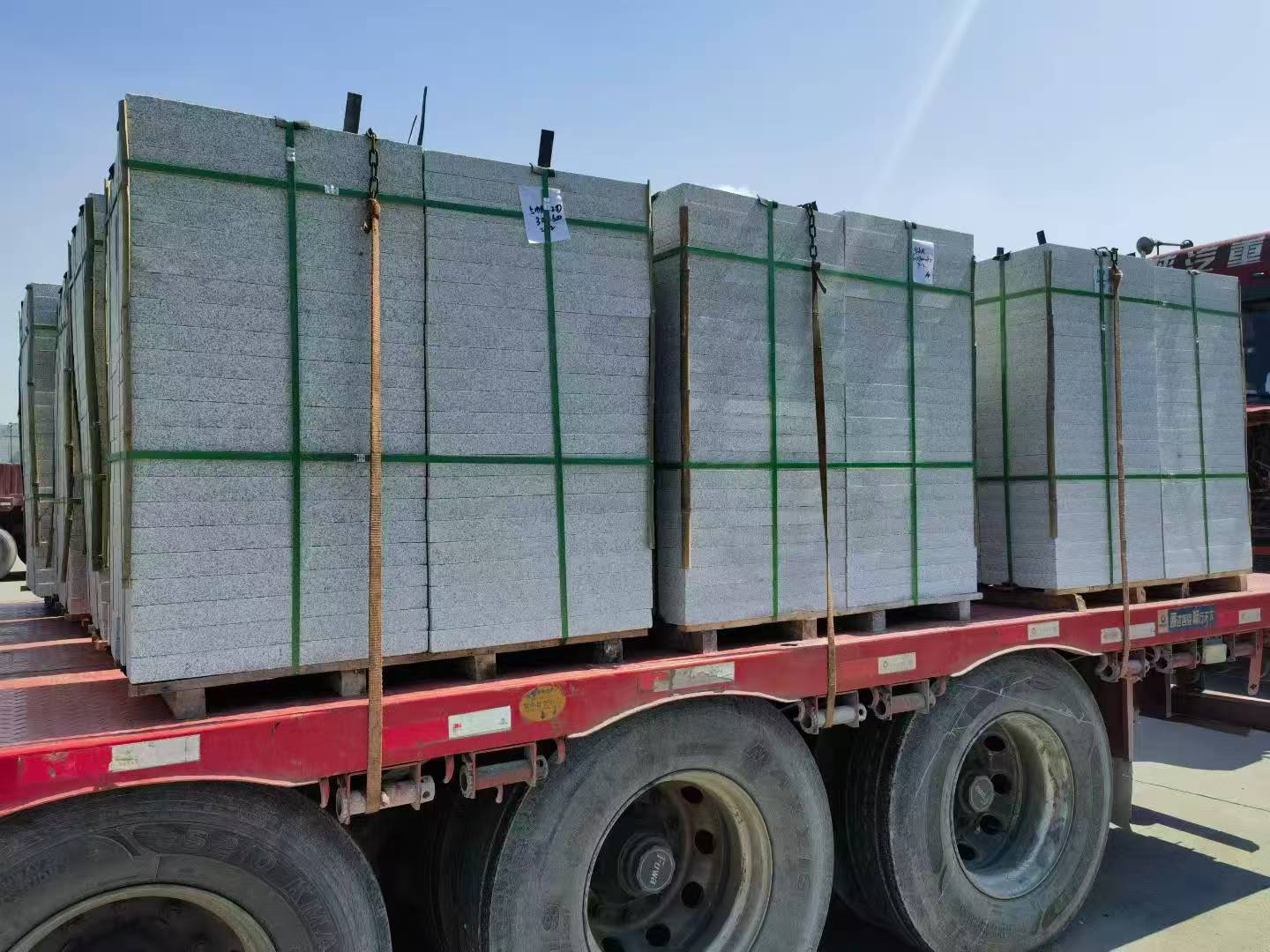 安徽芝麻白花岗岩出货日常地铺石