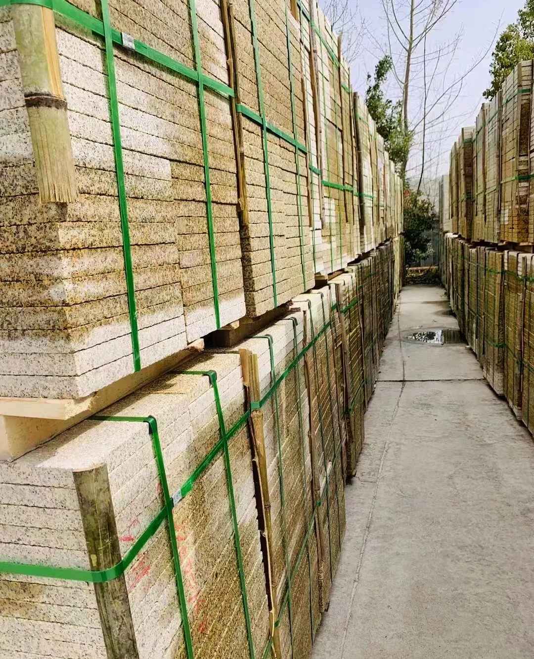 安徽 黄金麻花岗岩荔枝面地铺石