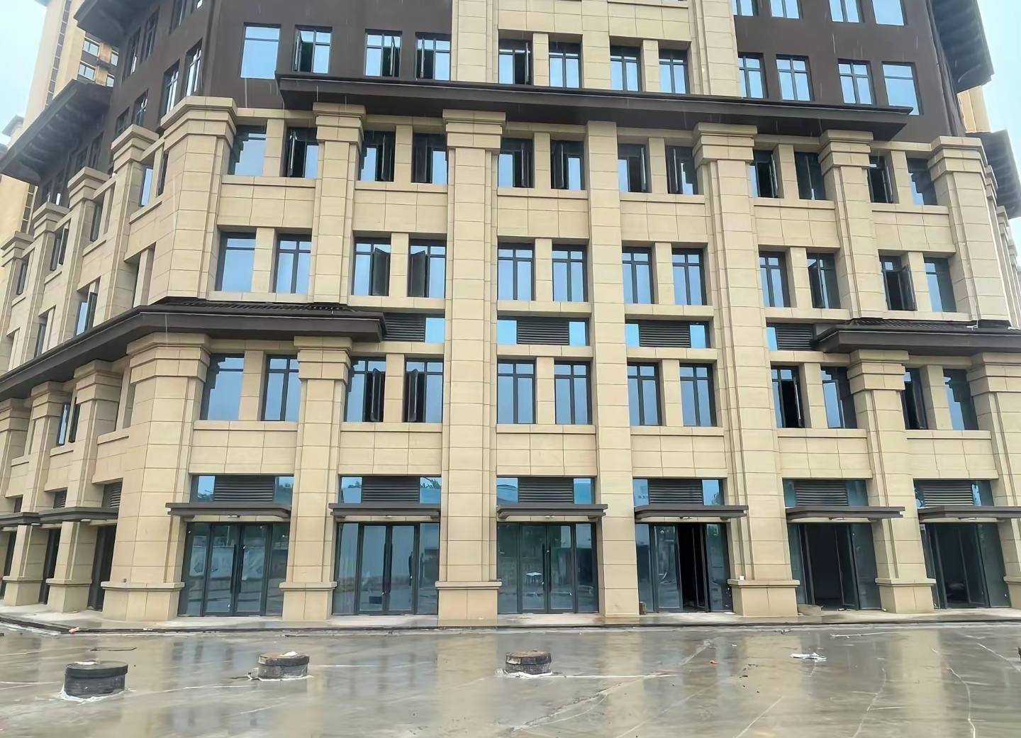 安徽 黄金麻花岗岩荔枝面小区外墙干挂