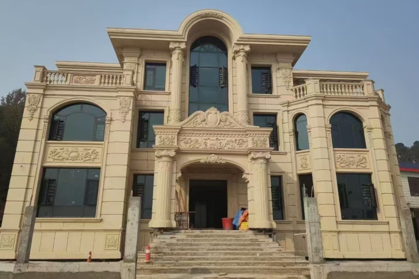 安徽 黄金麻花岗岩别墅外墙干挂