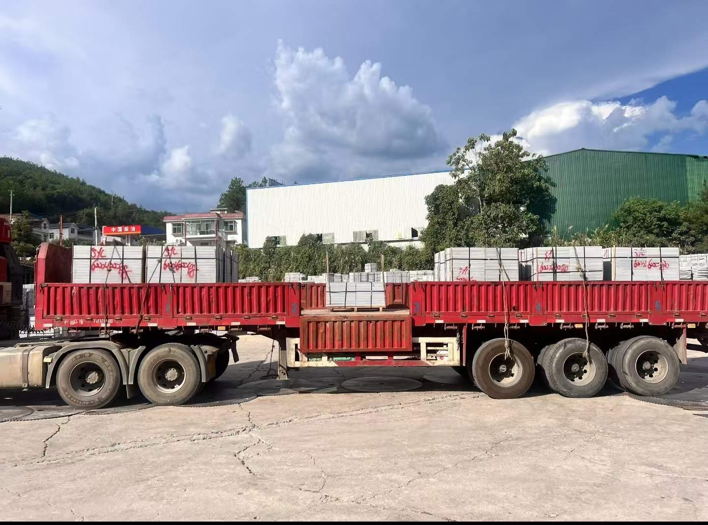 安徽 芝麻灰花岗岩地铺石出货日常