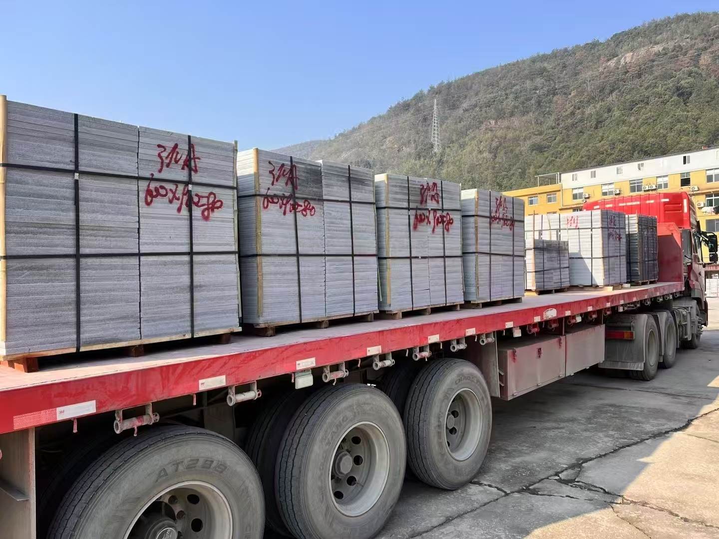 安徽 芝麻灰地铺石出货日常