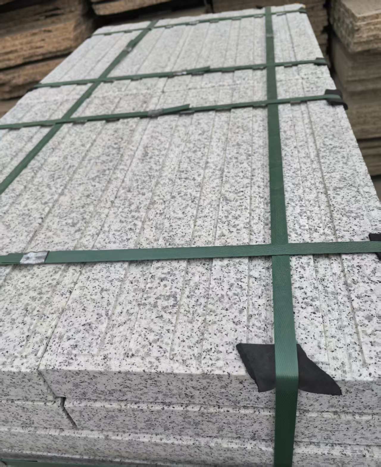 安徽 白麻花岗岩直行盲道石，盲条，地铺石